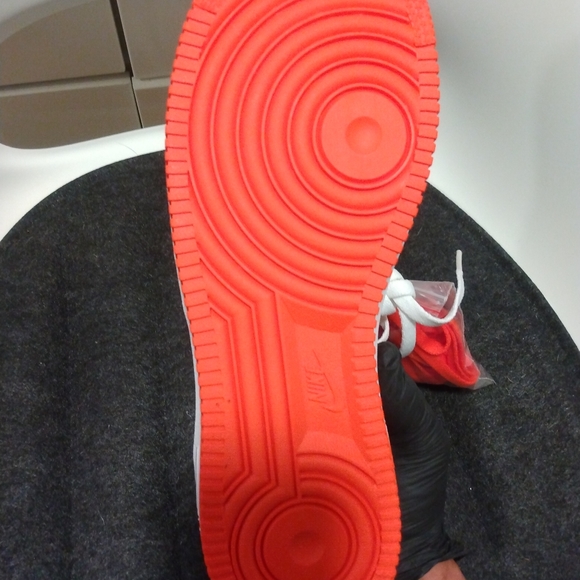 Nike Air Force 1 Halloween split DS size 9.5 Rare - Picture 8 of 11